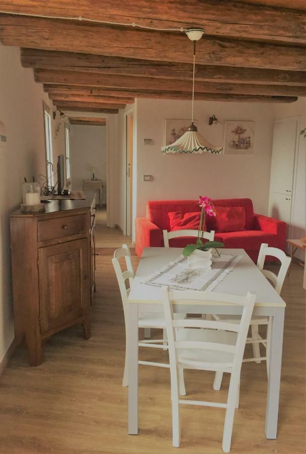 Apartamento La Casa Nel Bosco Malcesine Exterior foto