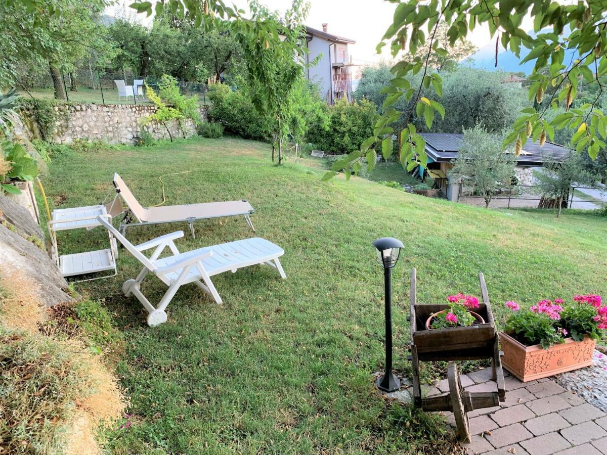 Apartamento La Casa Nel Bosco Malcesine Exterior foto
