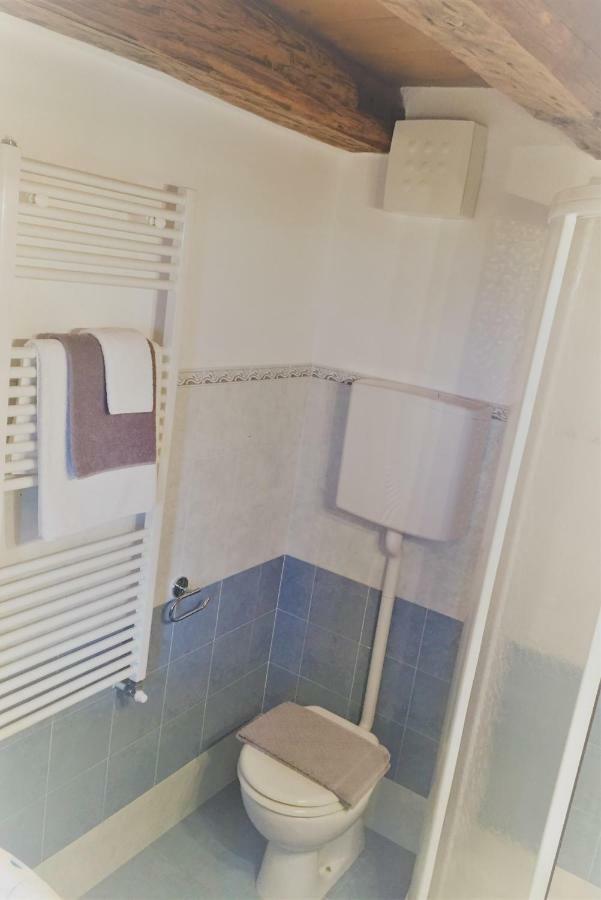 Apartamento La Casa Nel Bosco Malcesine Exterior foto